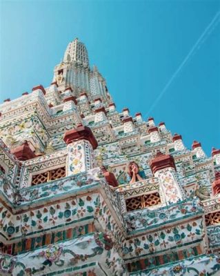 Il Wat Arun: Un Tempio Scintillante di Porcellana e Storia!